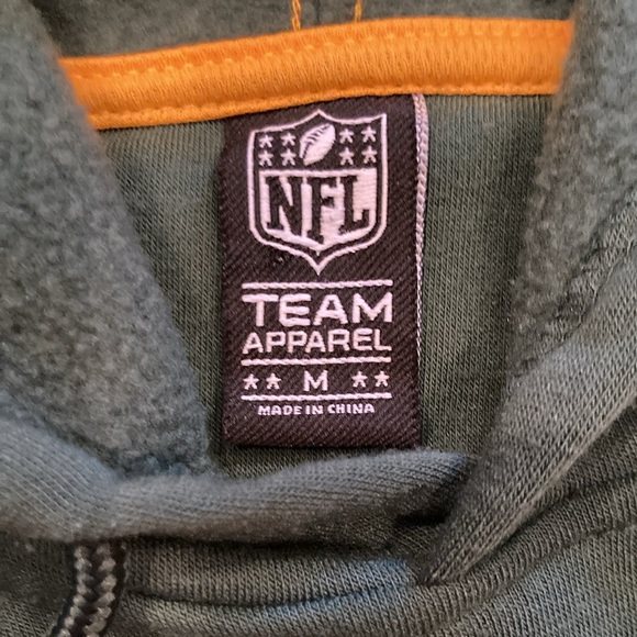 NFL Team Apparel Green Bay Packers Pullover Hoodie Size Medium USED - Picture 3 of 4